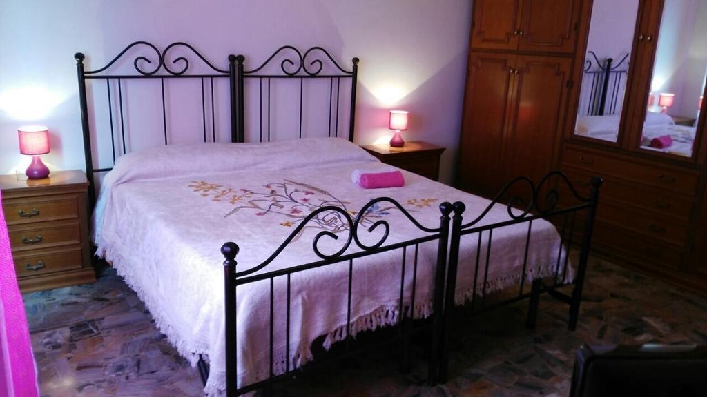 Il Giardino Del Gallo Foligno Zimmer foto